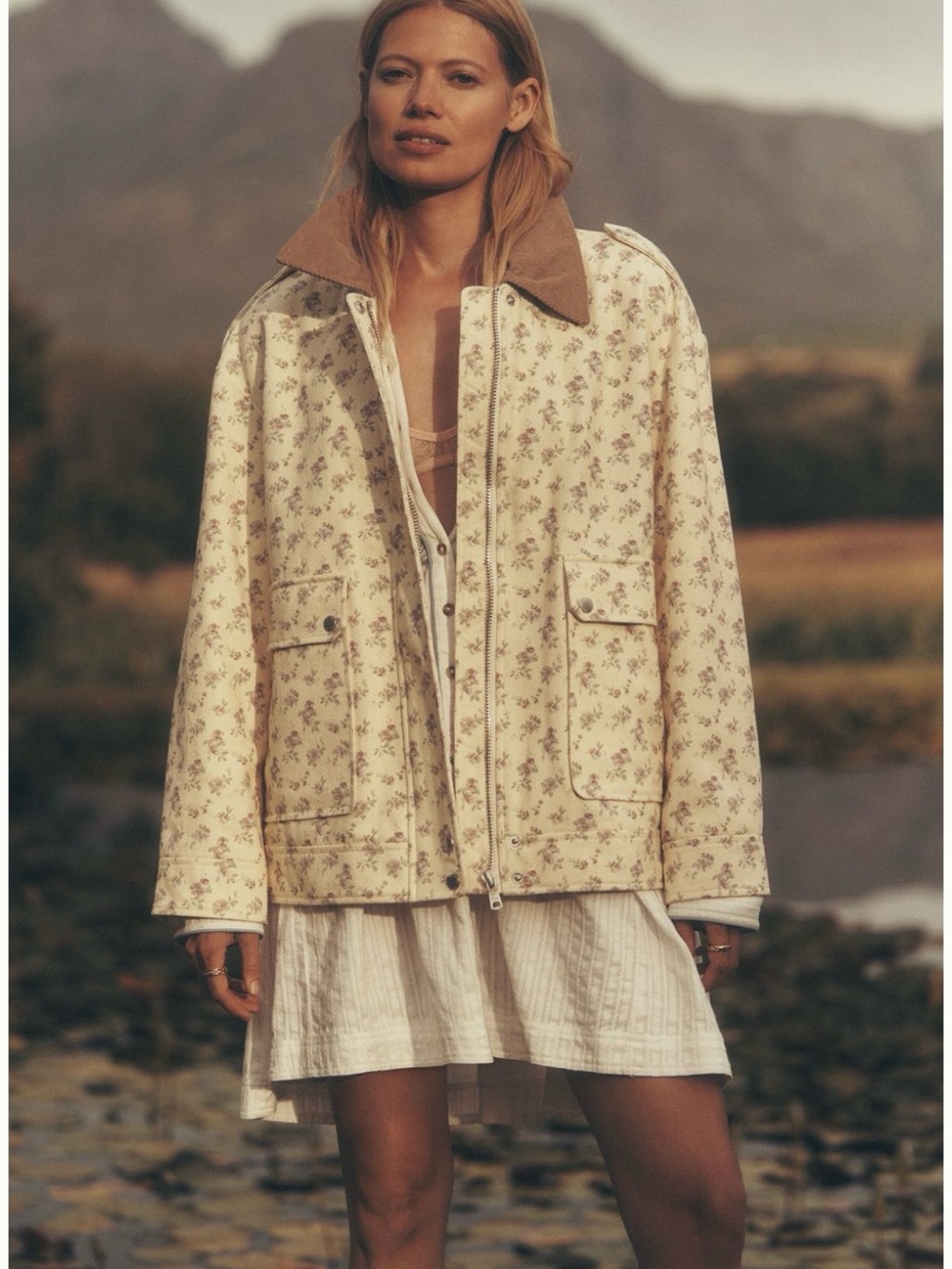 Anthropologie Yellow Floral Quilted Jacket with Contrast Collar size Large